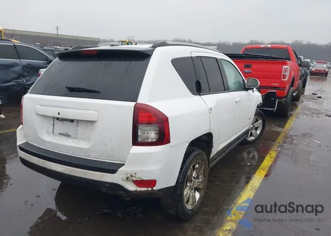 2016 Jeep Compass Latitude из США, поврежденный, VIN 1C4NJDEB4GD631311